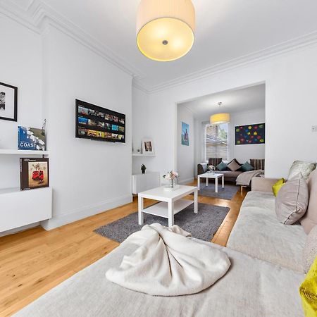 Luxury 4-Bedroom Modern Flat In Central London Steps From Station, Sleeps 9 In Style! Exteriör bild