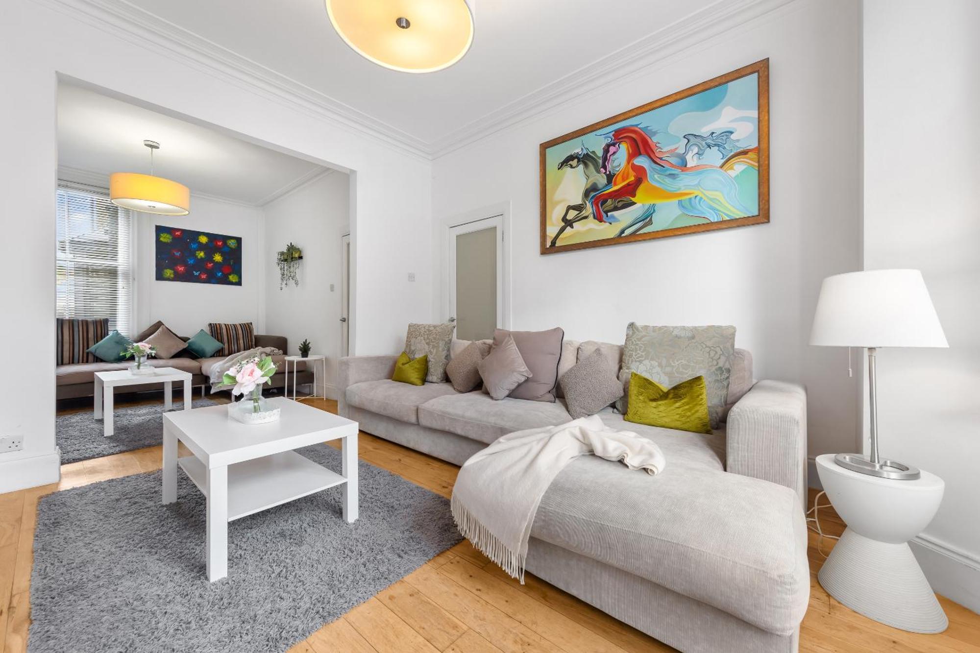 Luxury 4-Bedroom Modern Flat In Central London Steps From Station, Sleeps 9 In Style! Exteriör bild